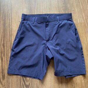 Fabletics Shorts Mens Medium Blue Performance Golf Athletic Stretch Casual Chino